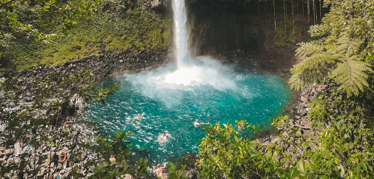 Adventurous Hiking and Plant-Based Dining Guide in La Fortuna